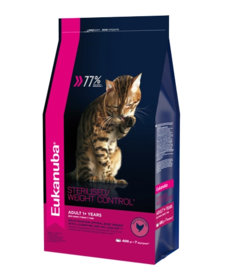 Adult Sterilized/Weight Control корм для стерилизованных кошек и кошек с избыточным весом старше 1 года, с курицей + 3 пауча в подарок